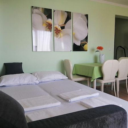 Sea View Apartment Balchik Exterior photo