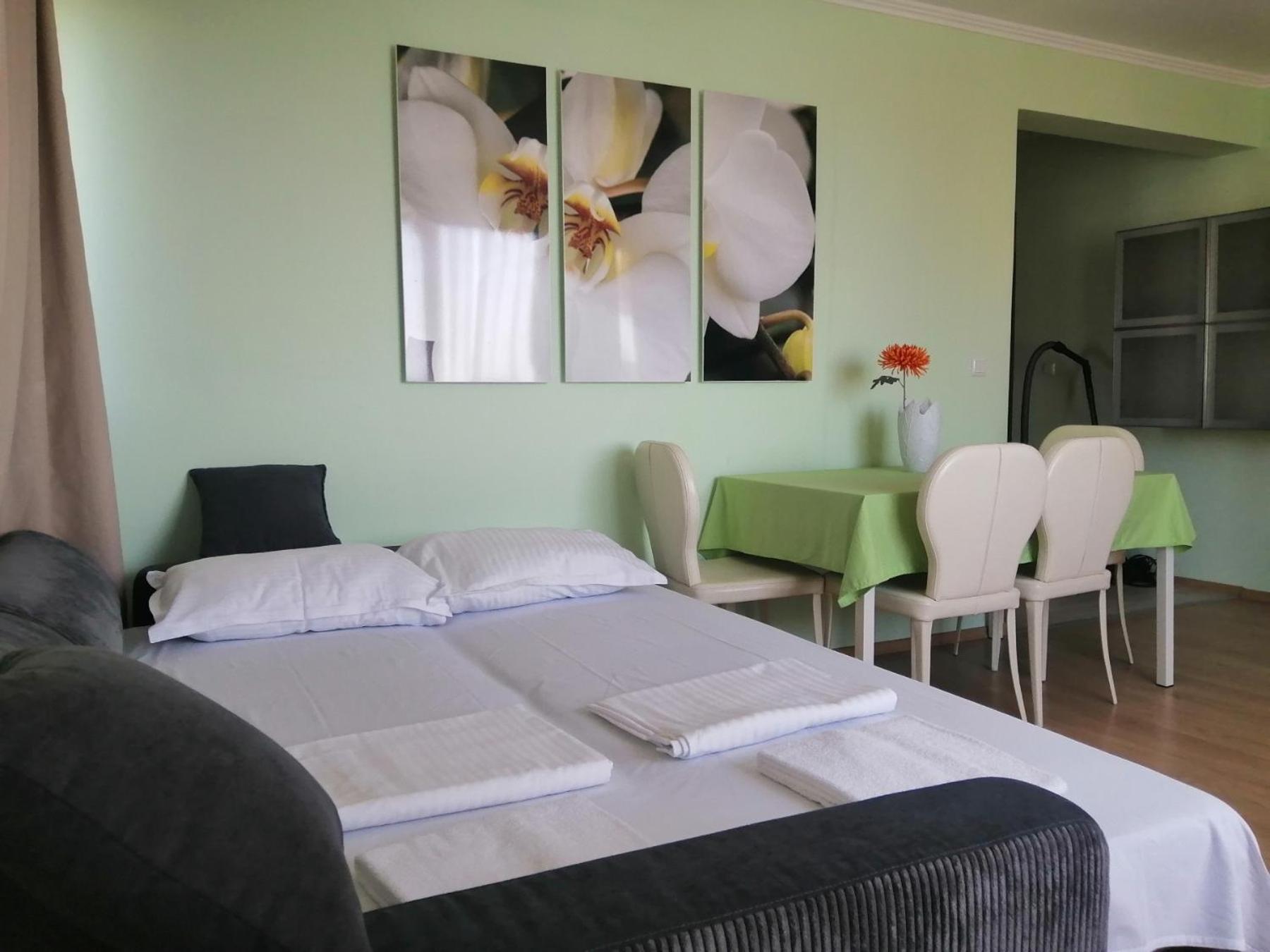 Sea View Apartment Balchik Exterior photo